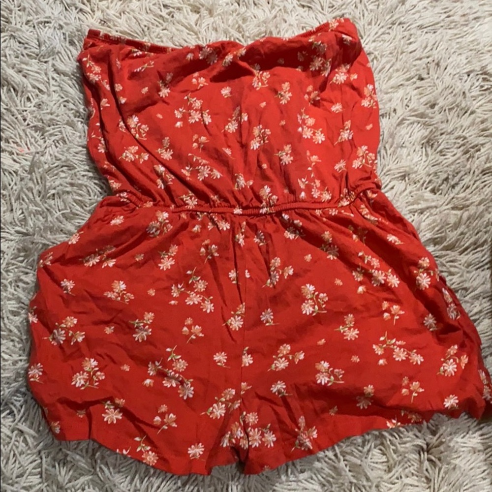 Strapless romper